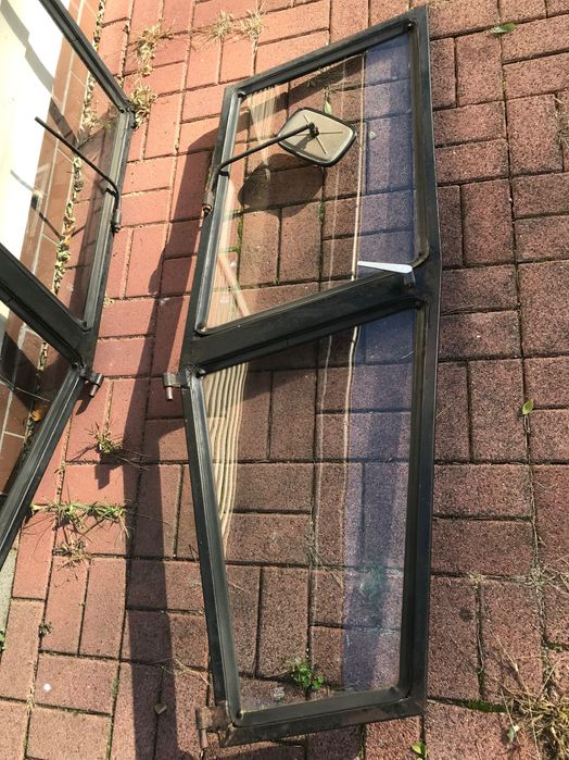 Ursus C330 Drzwi lewe i prawe