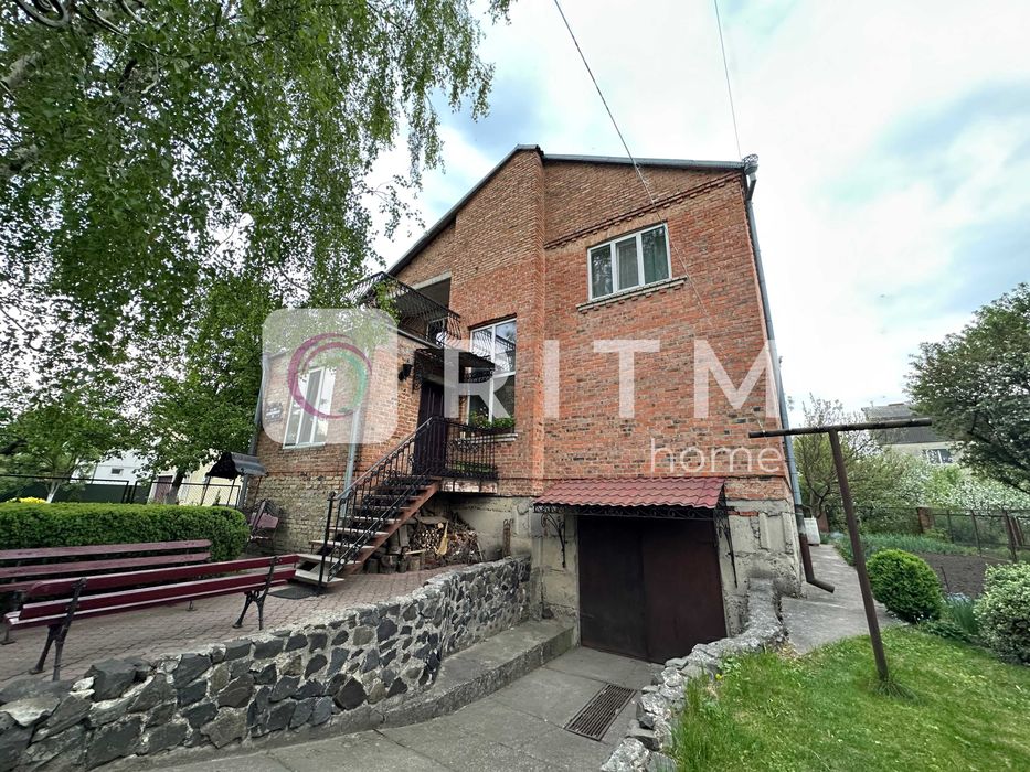 Продається будинок у місті Луцьк за вул. Малоомелянівський провулок