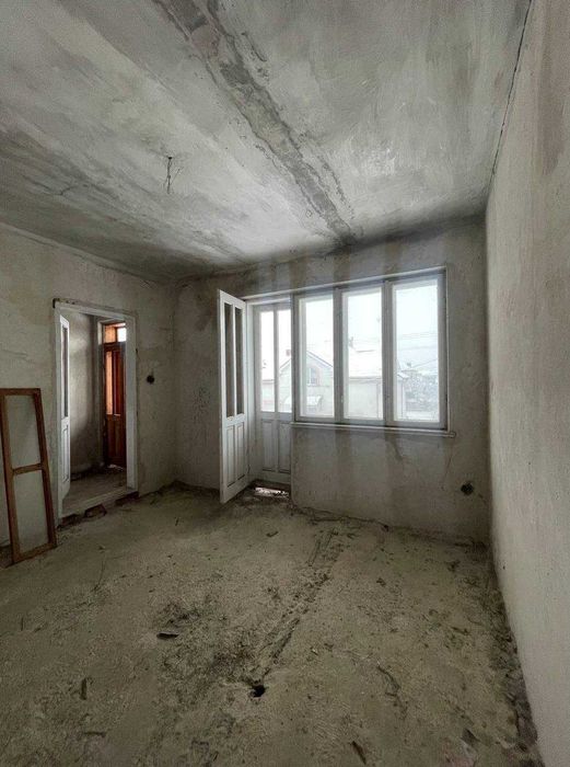 Будинок в Тисмениці біля ресторану Палац Ярослава