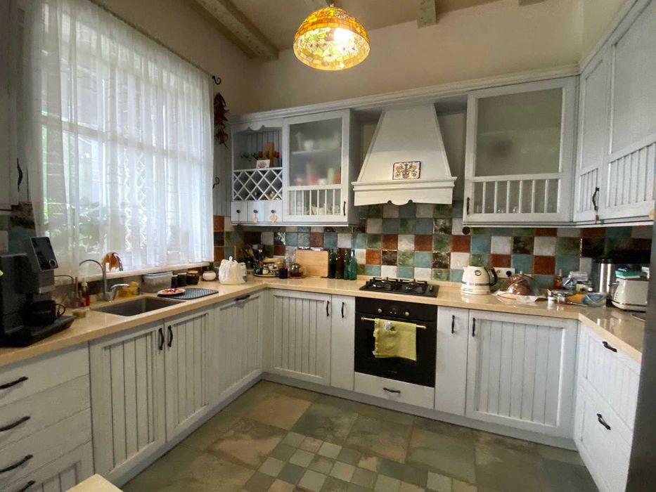 Качественный одноэтажный дом в Совиньоне