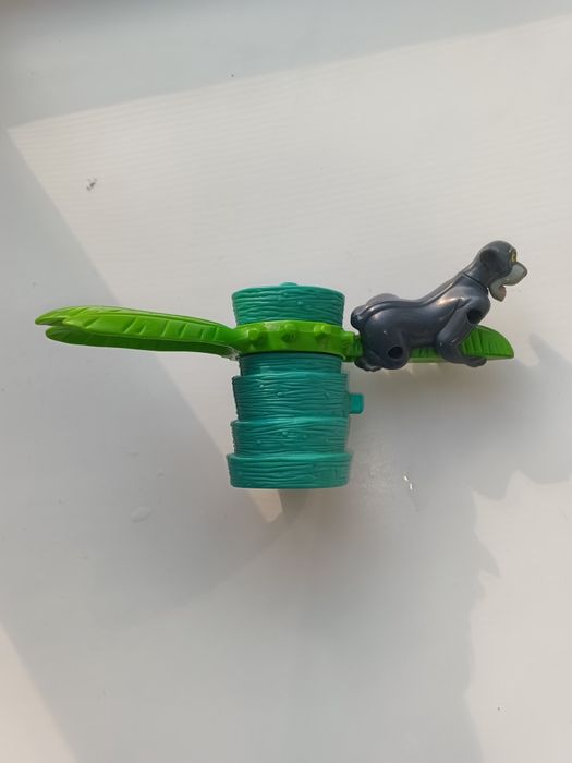 Happy meal  іграшка Maugli на пальмі Макдональдс БУ