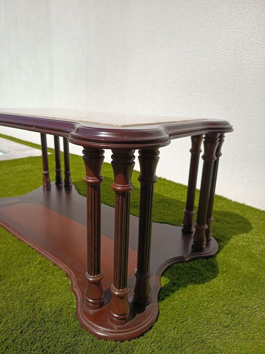 PROMOÇÃO Mesa de centro de madeira e mármore