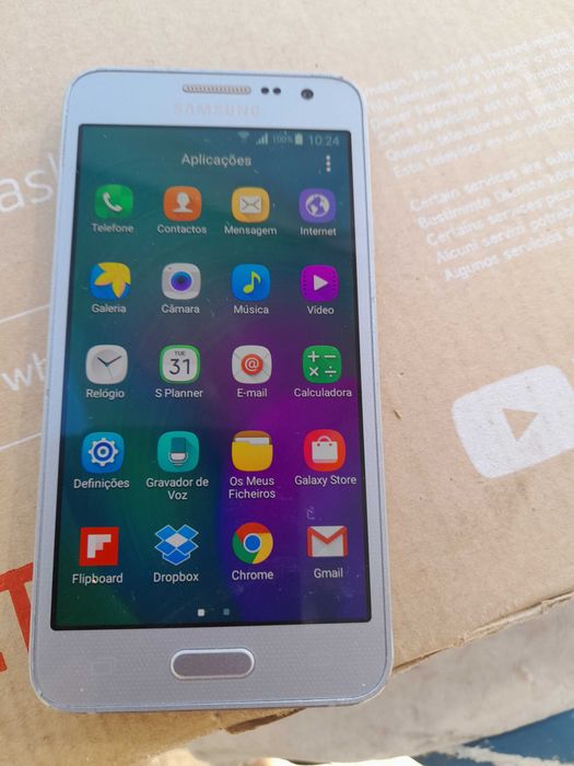 telemovel samsung galaxy a3 2018 como novo