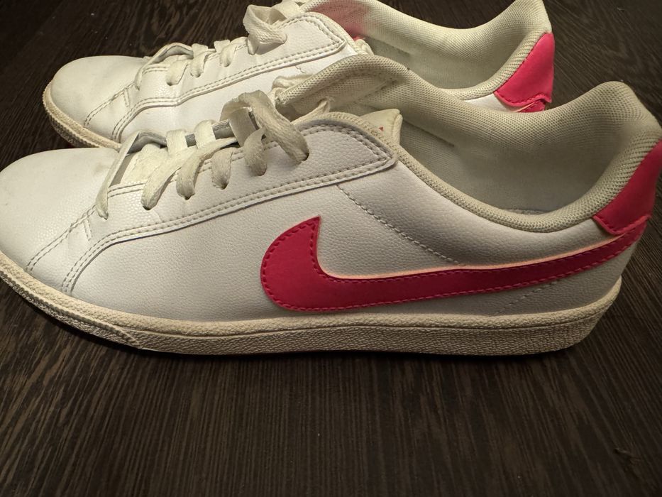 Tenis  nike em bom estado