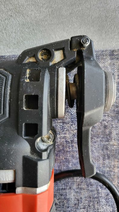Urządzenie : oscillating Multi Tool 300 W Black&Decker MT300KAQS - używane.