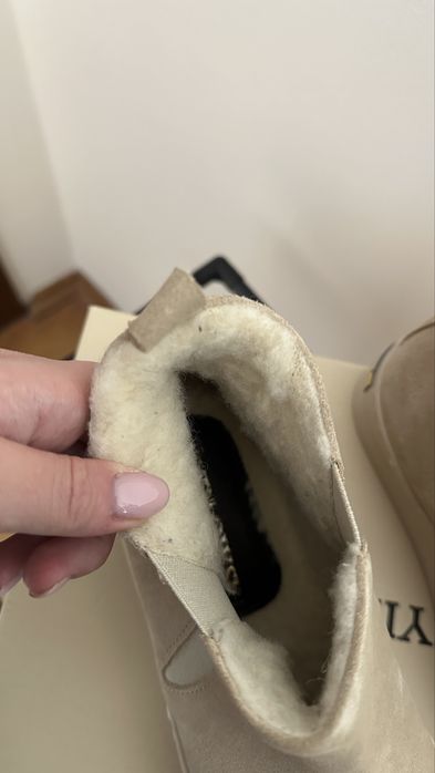 Жіночі зимові черевики на хутрі, натуральна замша