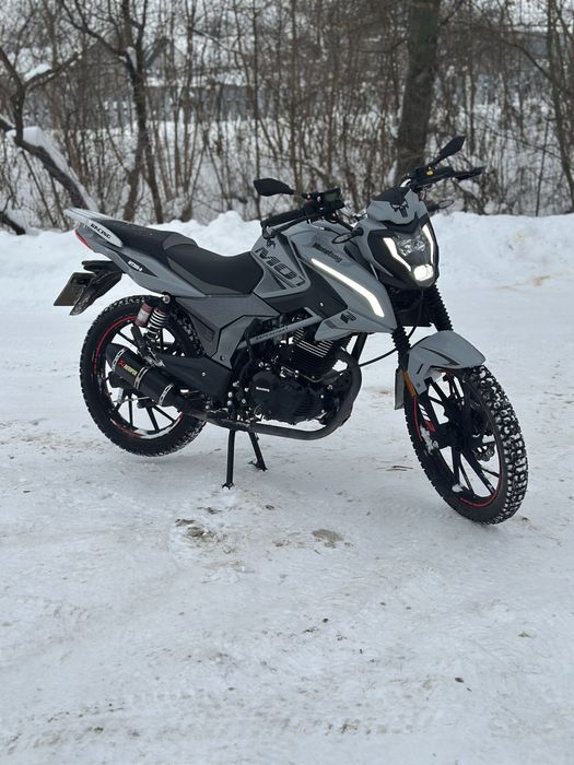 Мустанг мт  200-9 + торг