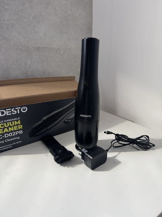 Автомобільний ручний акумуляторний пилосос Ardesto CVC-D02PB