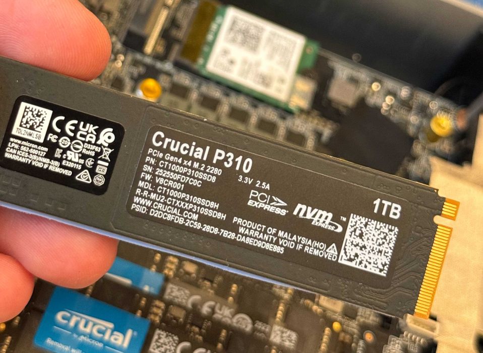 Crucial 1TB M.2 PCIe Gen4 NVMe P310