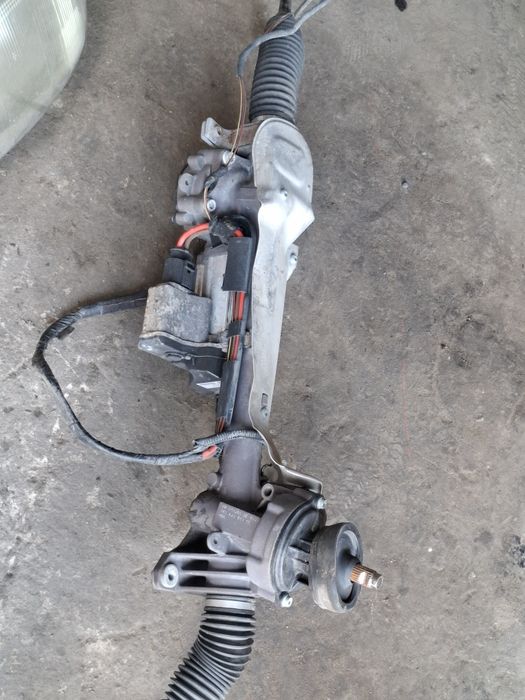 Рульова рейка електрична VW Golf 5 Passat B6 Octavia A5 Touran 1K1423051CE
