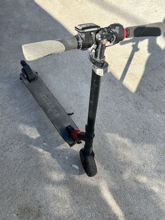 Trotinete eletrica Infiniton