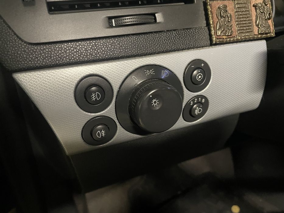 Opel Astra H 1.9 CDTI 2006