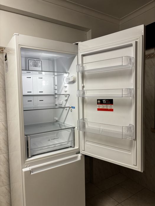 Frigorifico Combinado Indesit