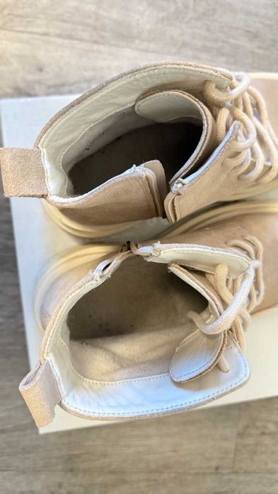 Демісезонні замшеві жіночі ботінки 38 р