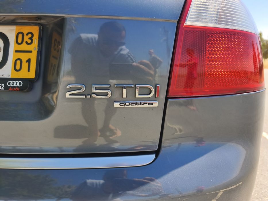 Audi A4 quattro 2.5 TDI