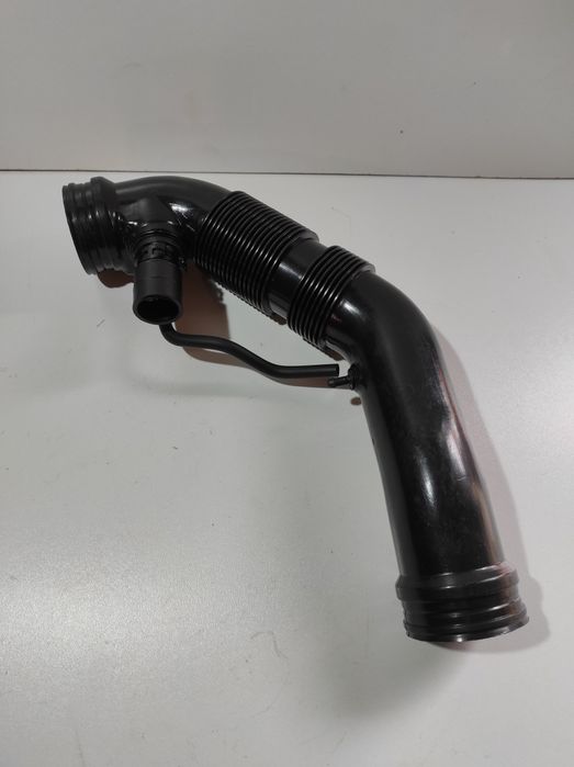 Патрубок фільтра дросельної заслонки Фольксваген ауді Сеат 1.6мпі