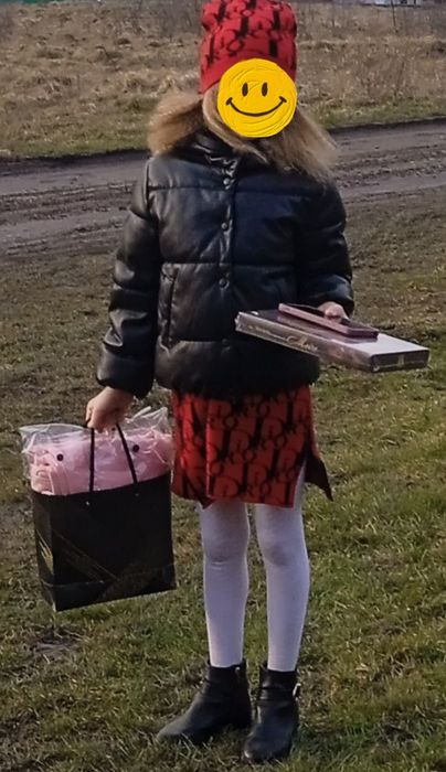 Костюм на дівчинку 122