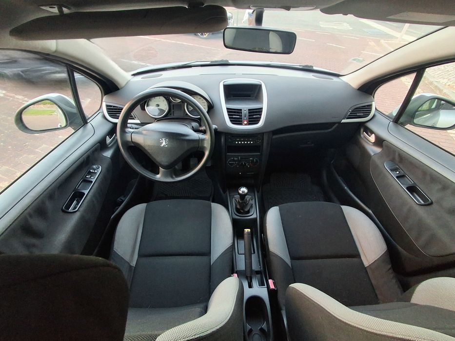 Peugeot 207 Open 1.4i-16v 5p+Ac 2008