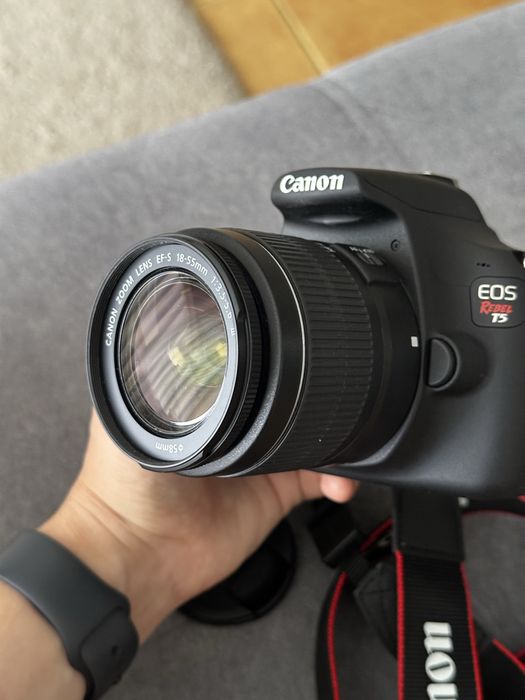 Canon EOS 1200D (Rebel T5) + Objetiva 18-55mm | Excelente Estado