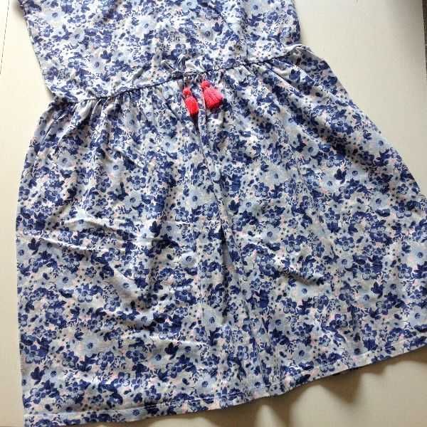 H&M Wzorzysta sukienka z dżerseju 134/140
