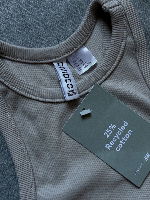 Топ в рубчик H&M