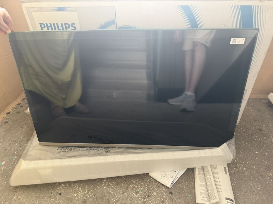 Телевізор Phillips 7500 series 4K UHD LED Smart TV