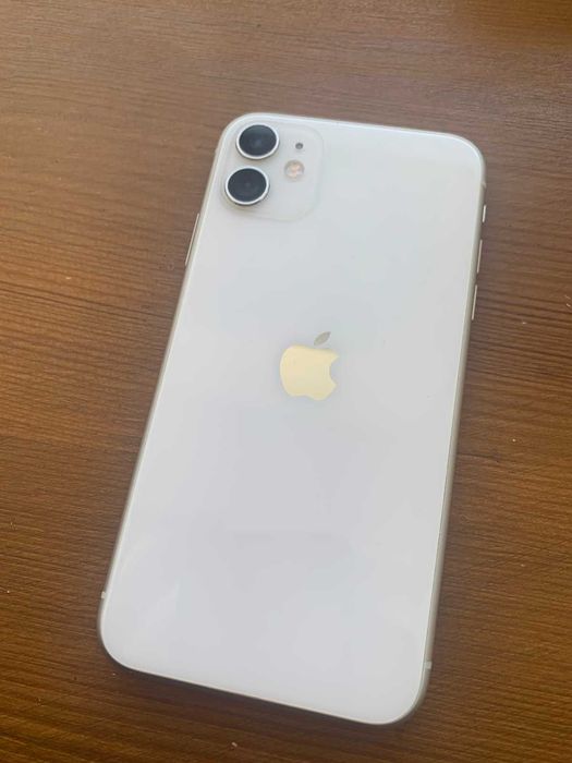 Продам айфон 11 / 64 , в отличном состоянии