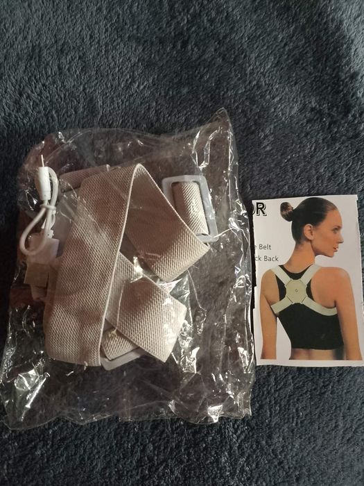 Корректор для позвоночника с вибрацией