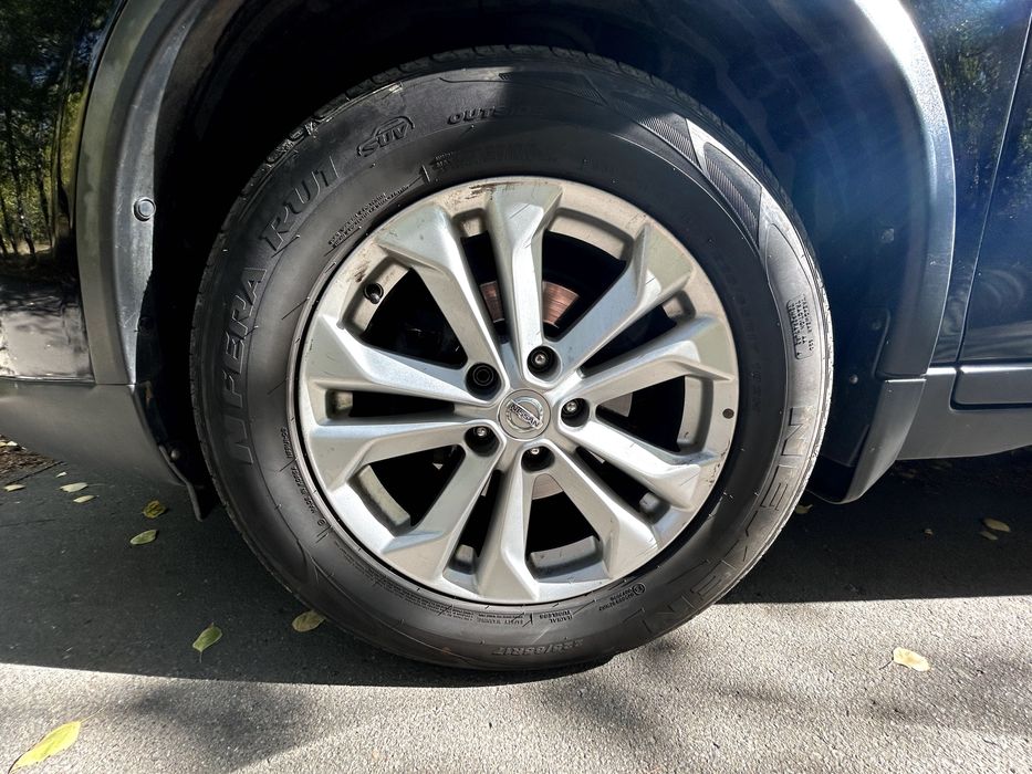 Nissan Rogue 2016 4WD повний привід