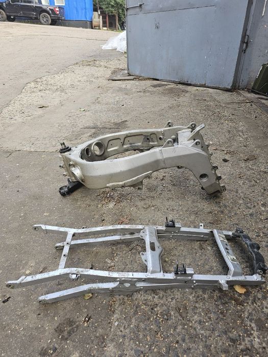 kawasaki zx - купить раму, кронштейны и маятники на мото - Цена на