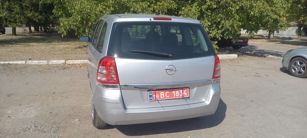 Opel Zafira B 2009