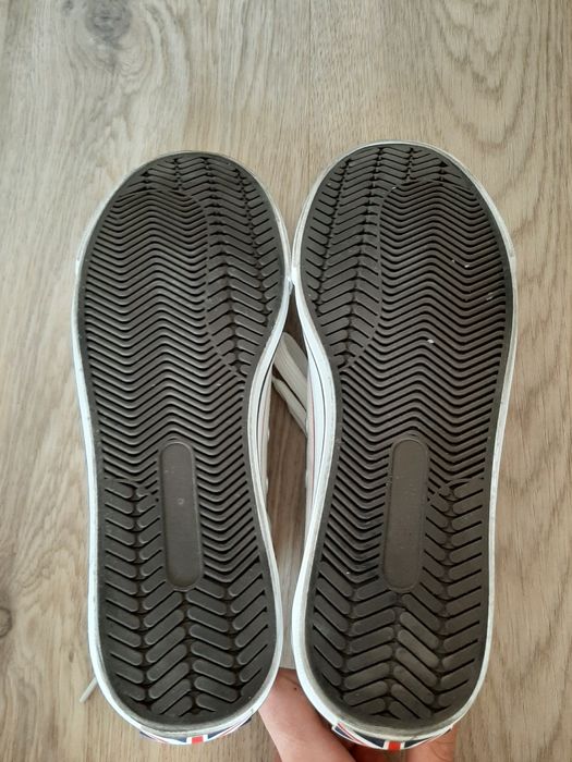 Tramki białe Lee Cooper 38 plus sznurówki gratis