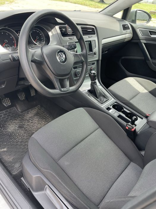 Фольксваген гольф-7(2013)