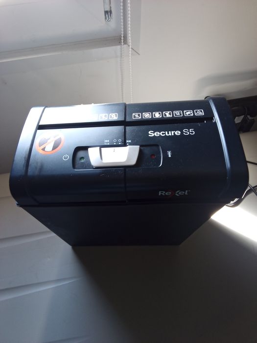 Vendo maquina destruição de documentos