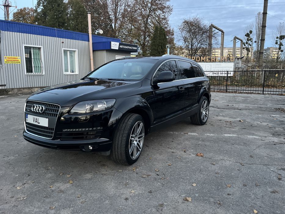 Продам AUDI Q7 4l