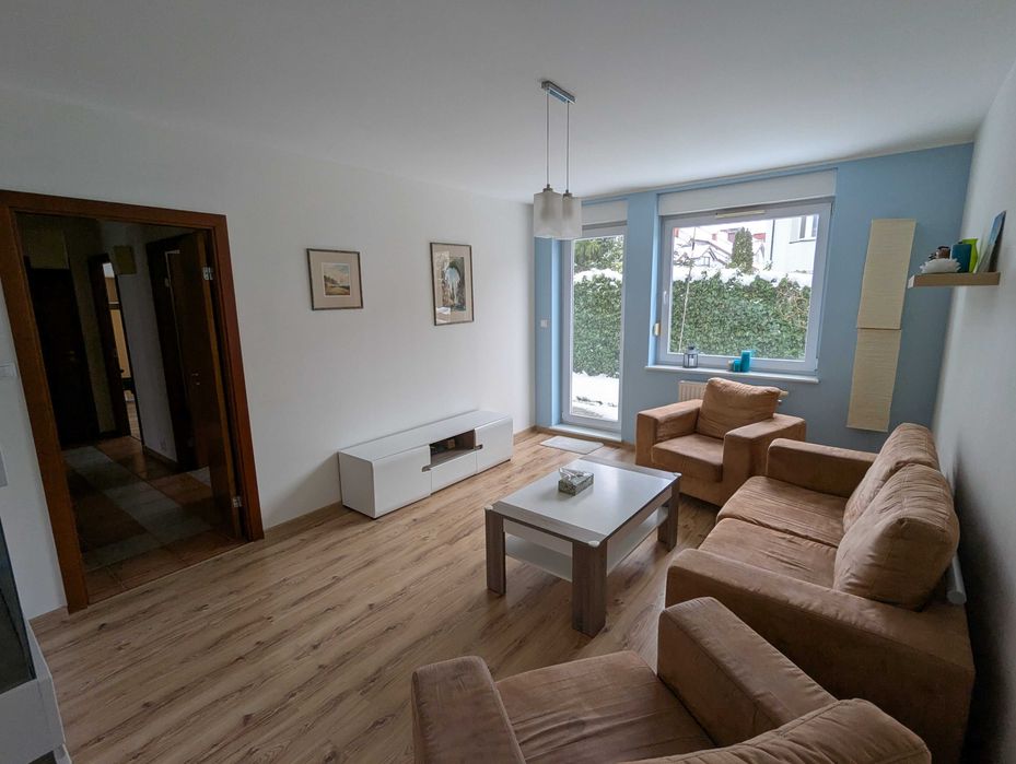 2 samodzielne pokoje (49m2) + 30 m² ogródka | nowe zamknięte osiedle | przyjazne psom