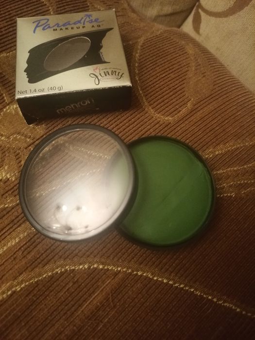 Грім темно зелений