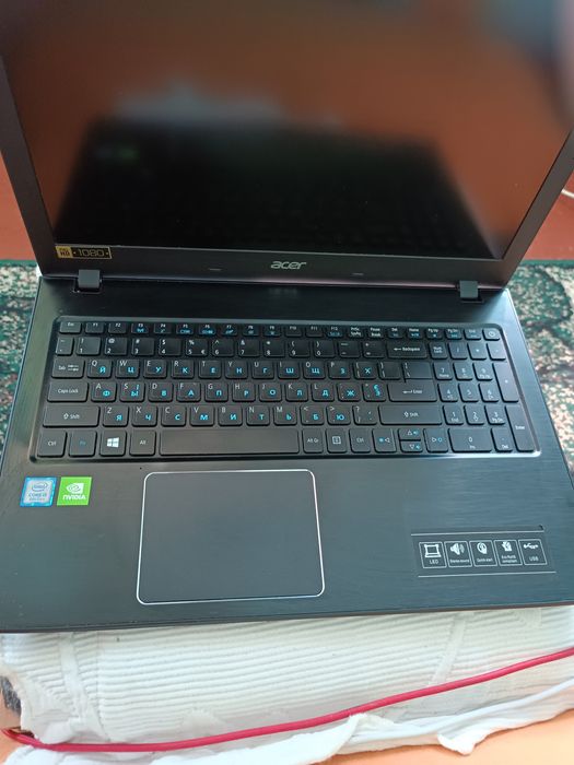 Отличный ноутбук Acer Aspire E5 576g