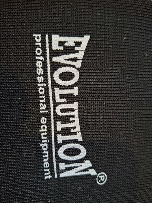 Ochraniacze na goleń z ochroną stopy elastyczne EVOLUTION