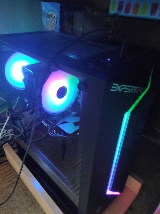 Продам игровой пк Expert PC Ultimate, использовался меньше года