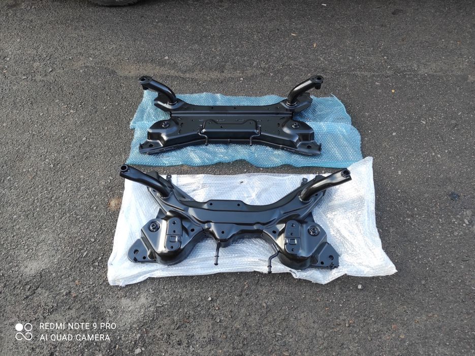 Підрамник передній подрамник балка Suzuki swift Свифт