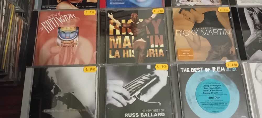 Música em CD Best Of ou Greatest Hits Internacionais Letra R.
