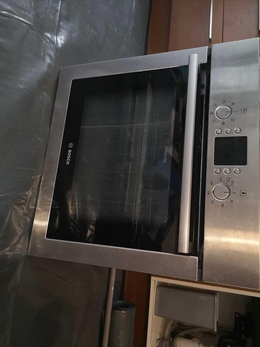 Piekarnik Bosch HTHB65 do zabudowy