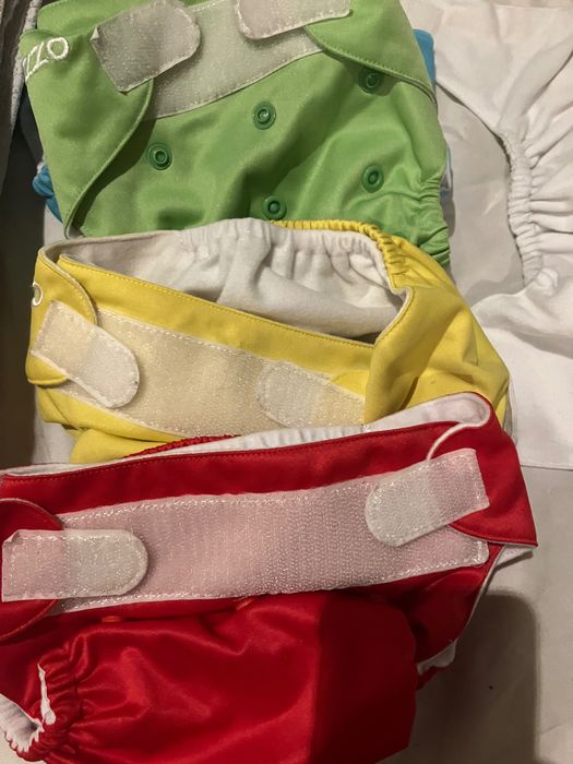 Fraldas reutilizáveis várias cores