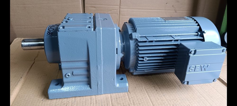 Мотор-редуктор 3 квт моторедуктор электродвигатель с редуктором