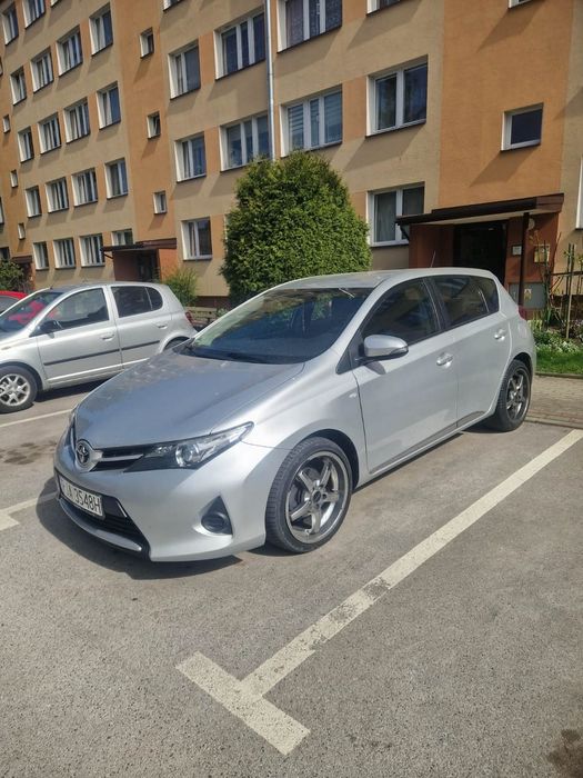 Sprzedam Toyote Auris 1.4D