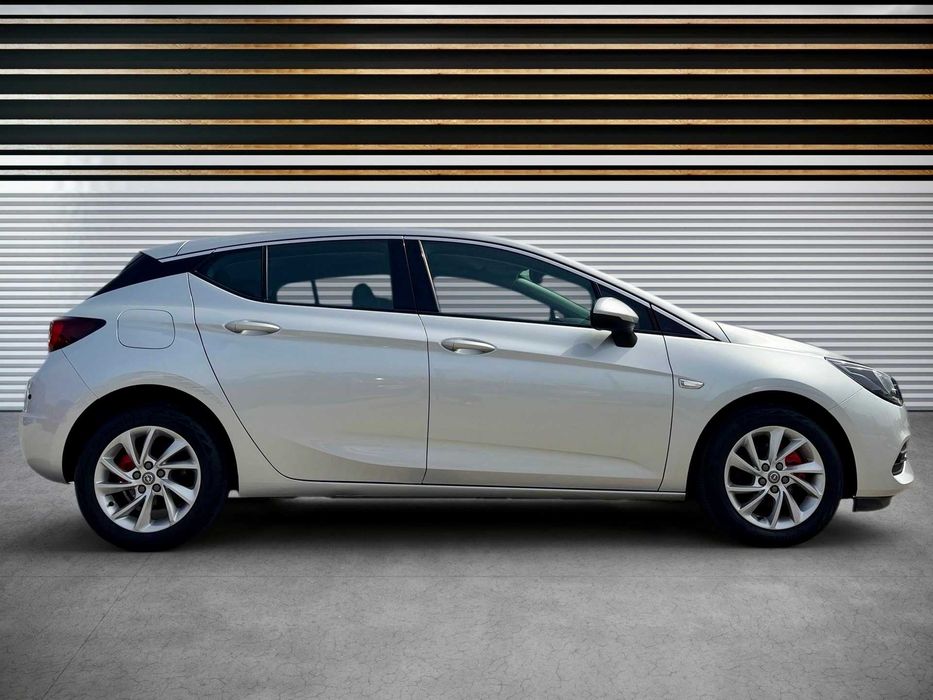 Opel Astra Edition 1.2T 130cv Pele+Carplay - c/Garantia - 197€ p/mês
