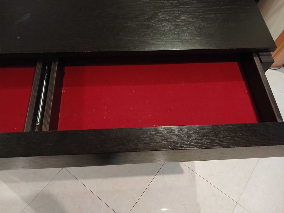 Consola Hall de entrada