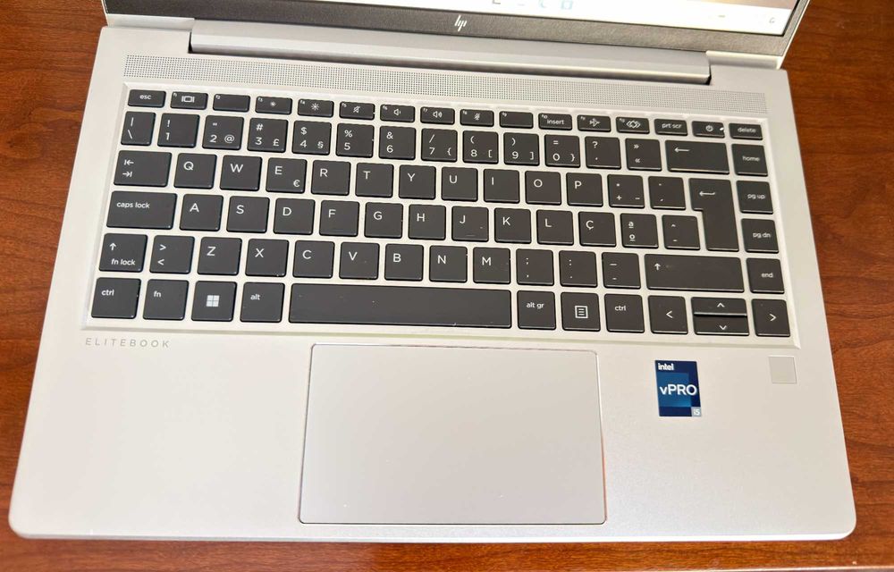 HP Elitebook 640 G10|Ecran Tactil|i5-1345u vPro|32Gb Ram|Ssd 512Gb|Garantia