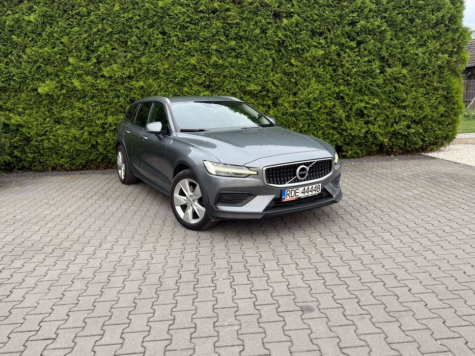 Volvo V60 Cross Country